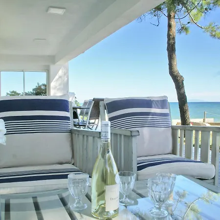 Villa In Moriani-plage By The Sea