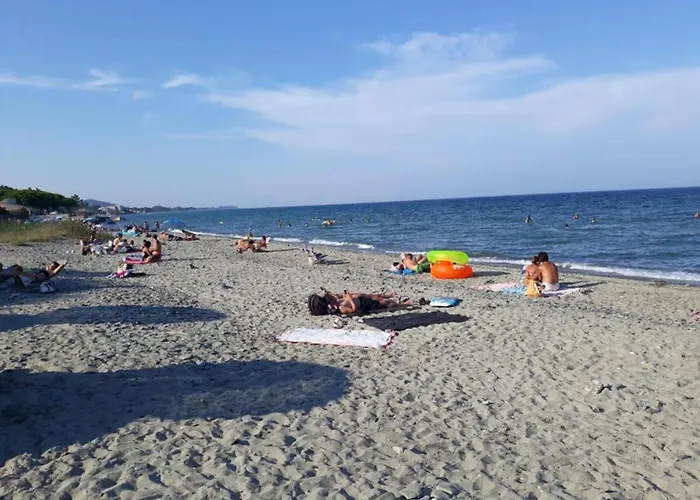 In Moriani-plage By The Sea San-Nicolao